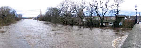 The Island, Horbury Bridge